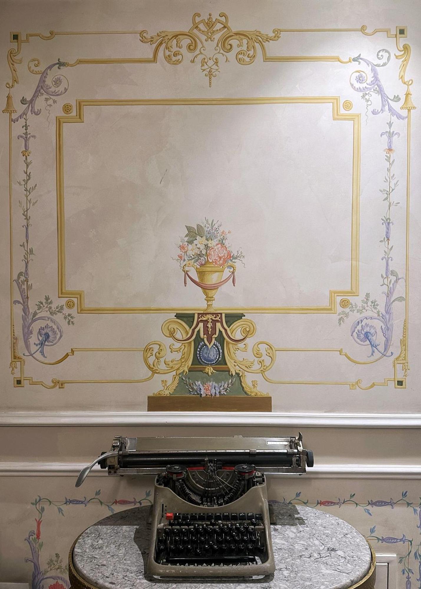 Queen 4*